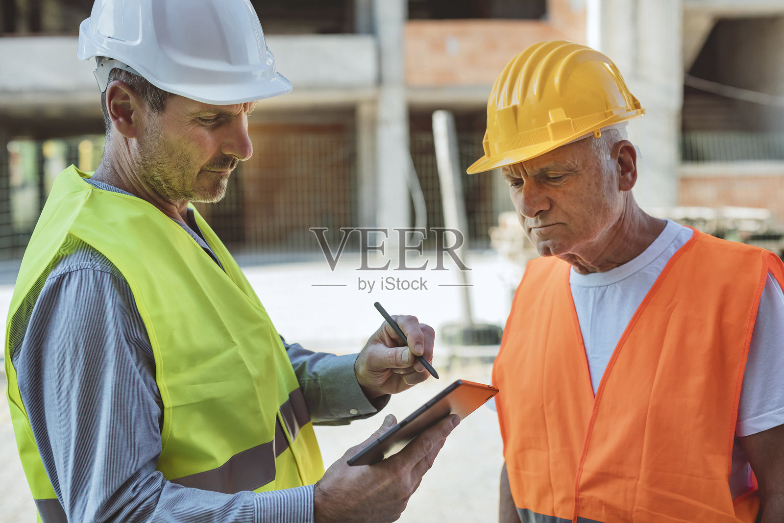 数字协作在建筑环境中的应用照片摄影图片