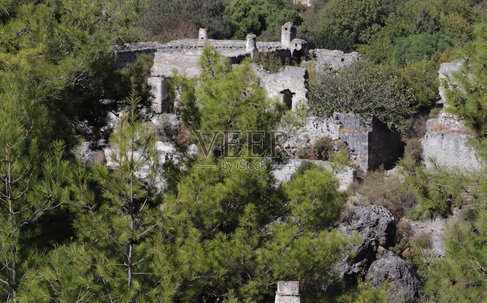 寂静的回响：卡亚科伊的时光凝固之处照片摄影图片
