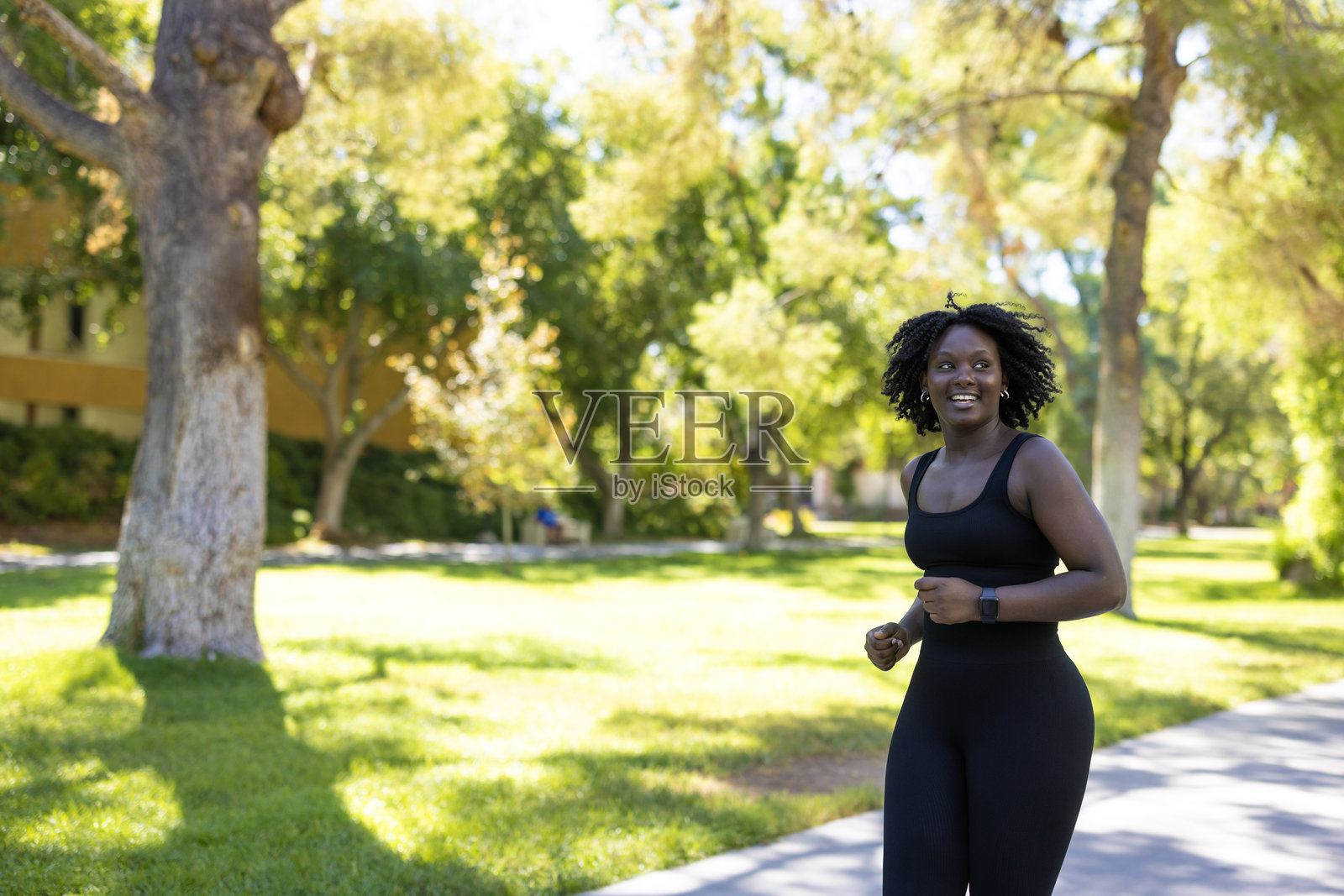 女性健身照片摄影图片
