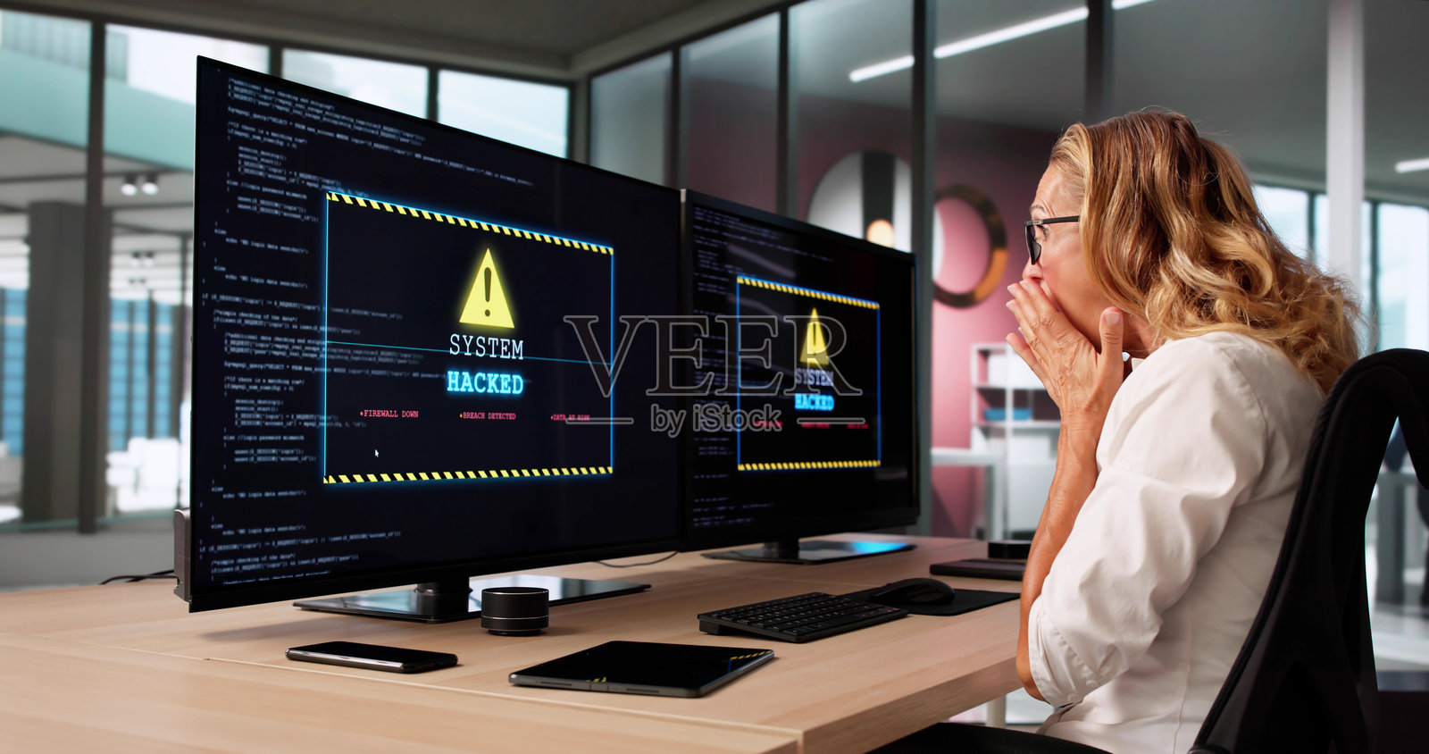 企业网络安全防护，抵御勒索软件攻击照片摄影图片