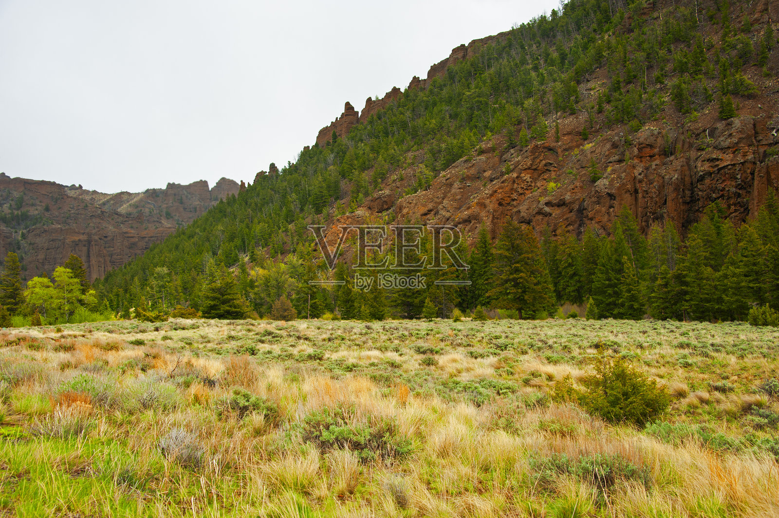 美国怀俄明州风景优美的16号公路照片摄影图片
