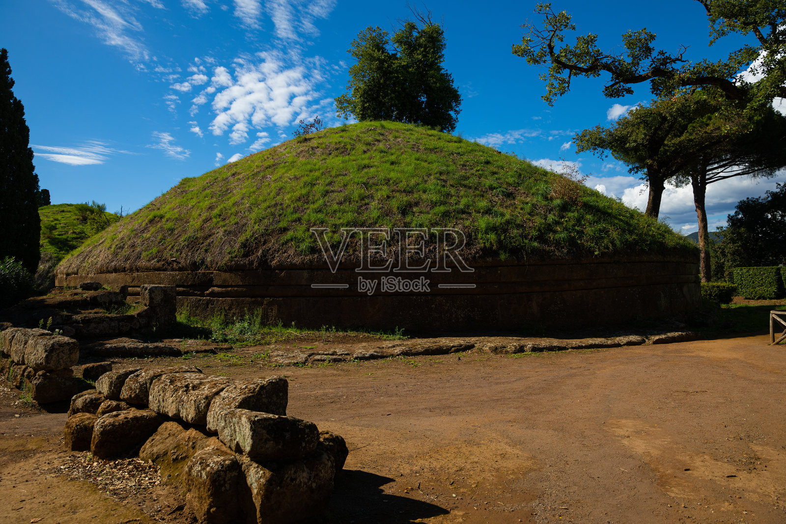 意大利切尔维泰里伊特鲁里亚墓葬群（Necropolis of Cerveteri）照片摄影图片