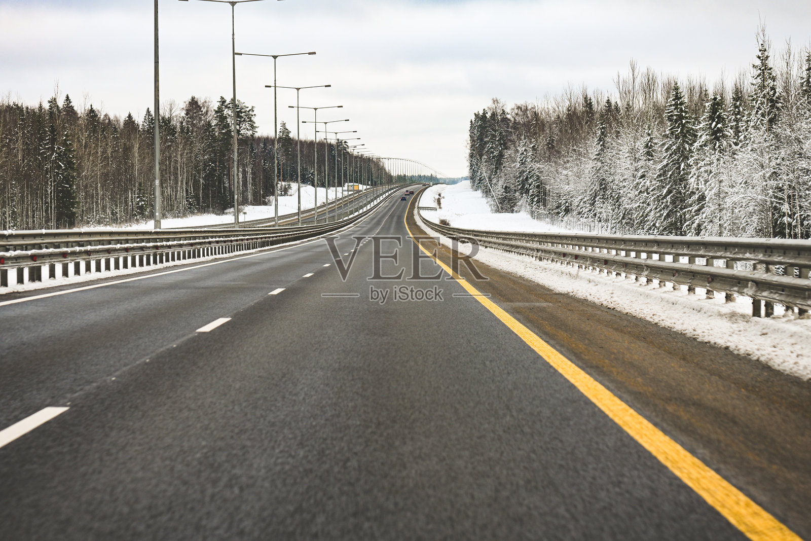 冬季的高速公路照片摄影图片