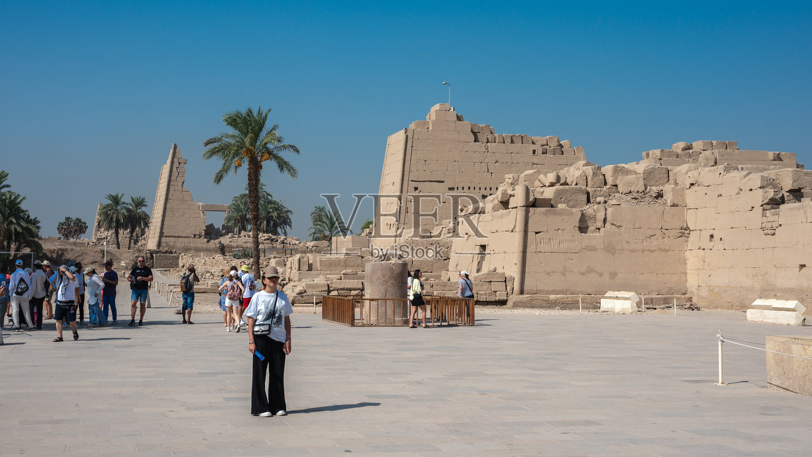 古埃及卢克索卡纳克神庙遗址照片摄影图片