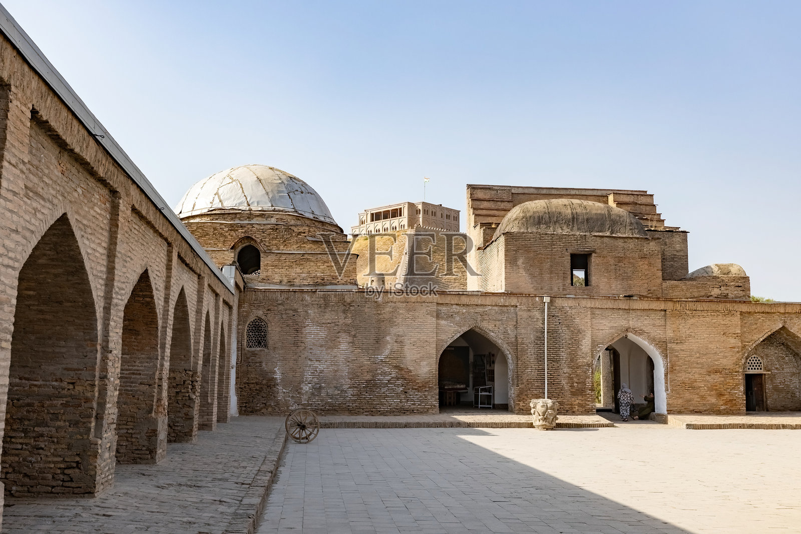 塔吉克斯坦希索尔古老马德拉萨建筑细节照片摄影图片