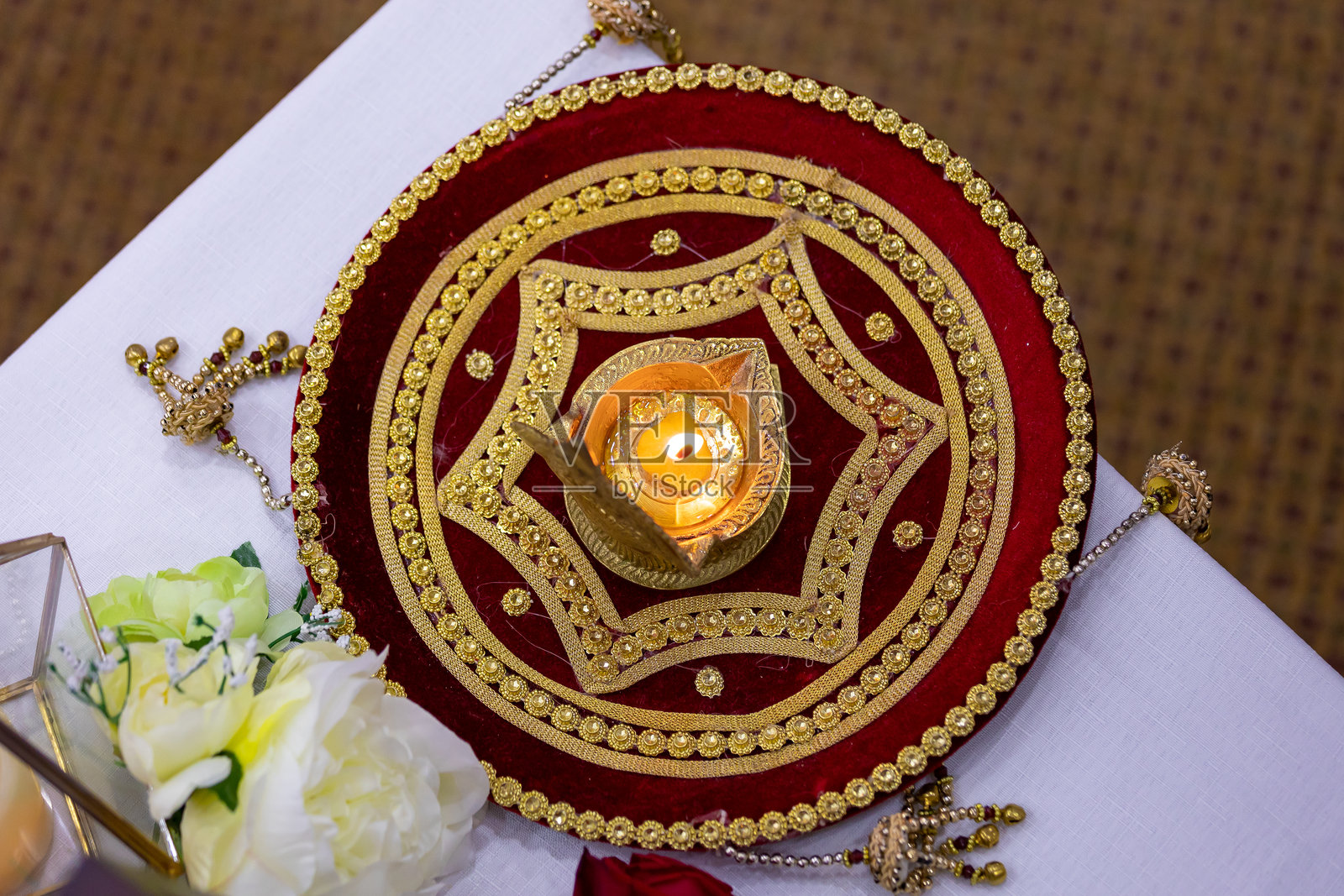 印度传统婚礼的室内布置与装饰照片摄影图片