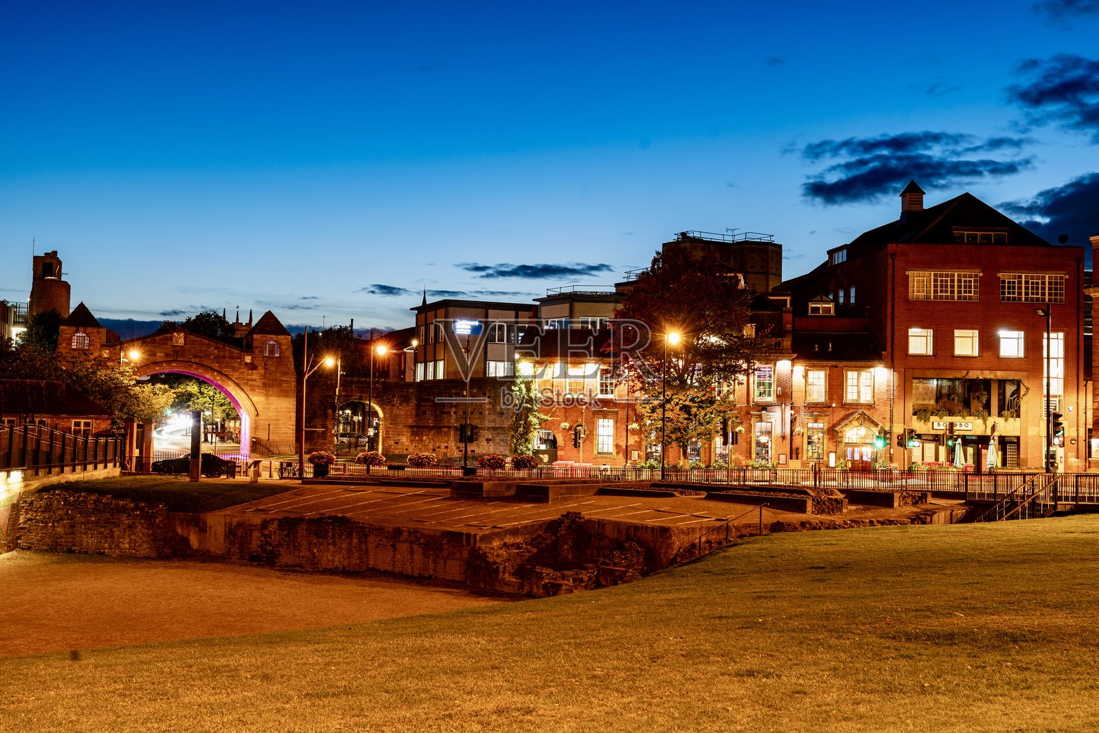 切斯特市中心夜景照片摄影图片