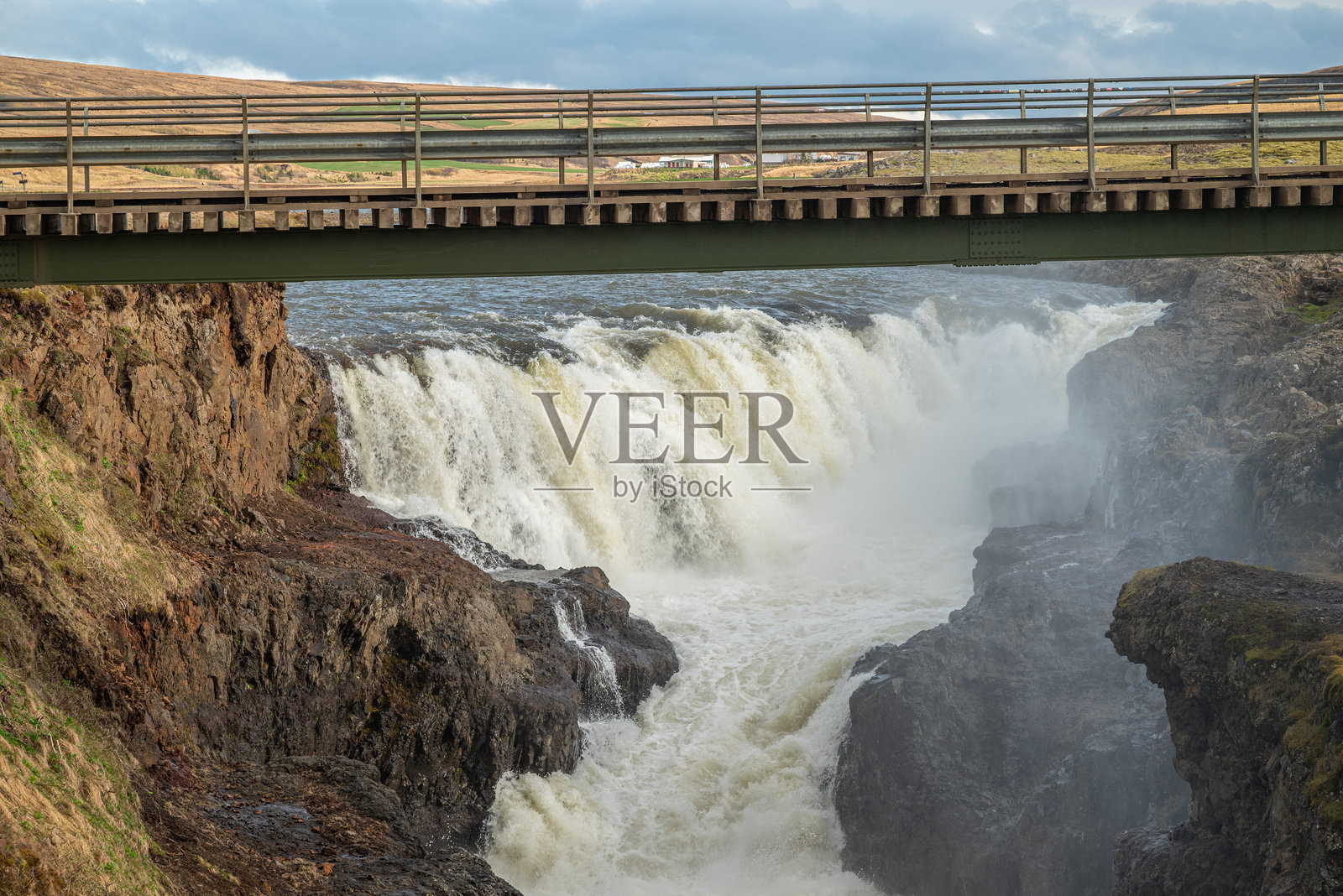 冰岛北部科鲁格柳弗瀑布照片摄影图片