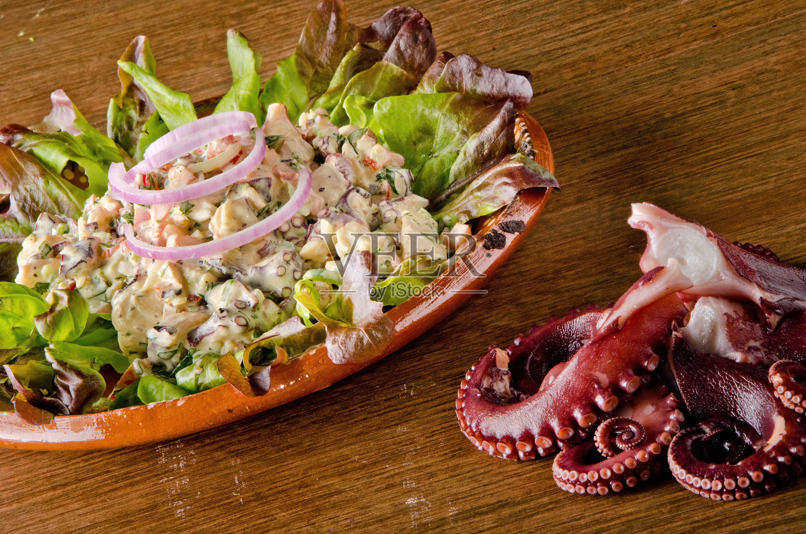 新鲜奶油风味墨西哥章鱼沙拉（Pulpo Enamorado）照片摄影图片