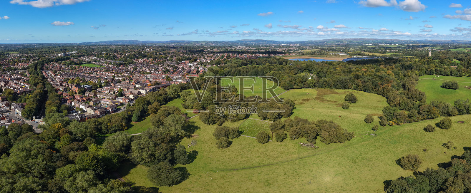 普雷斯威奇和希顿公园航拍图。照片摄影图片