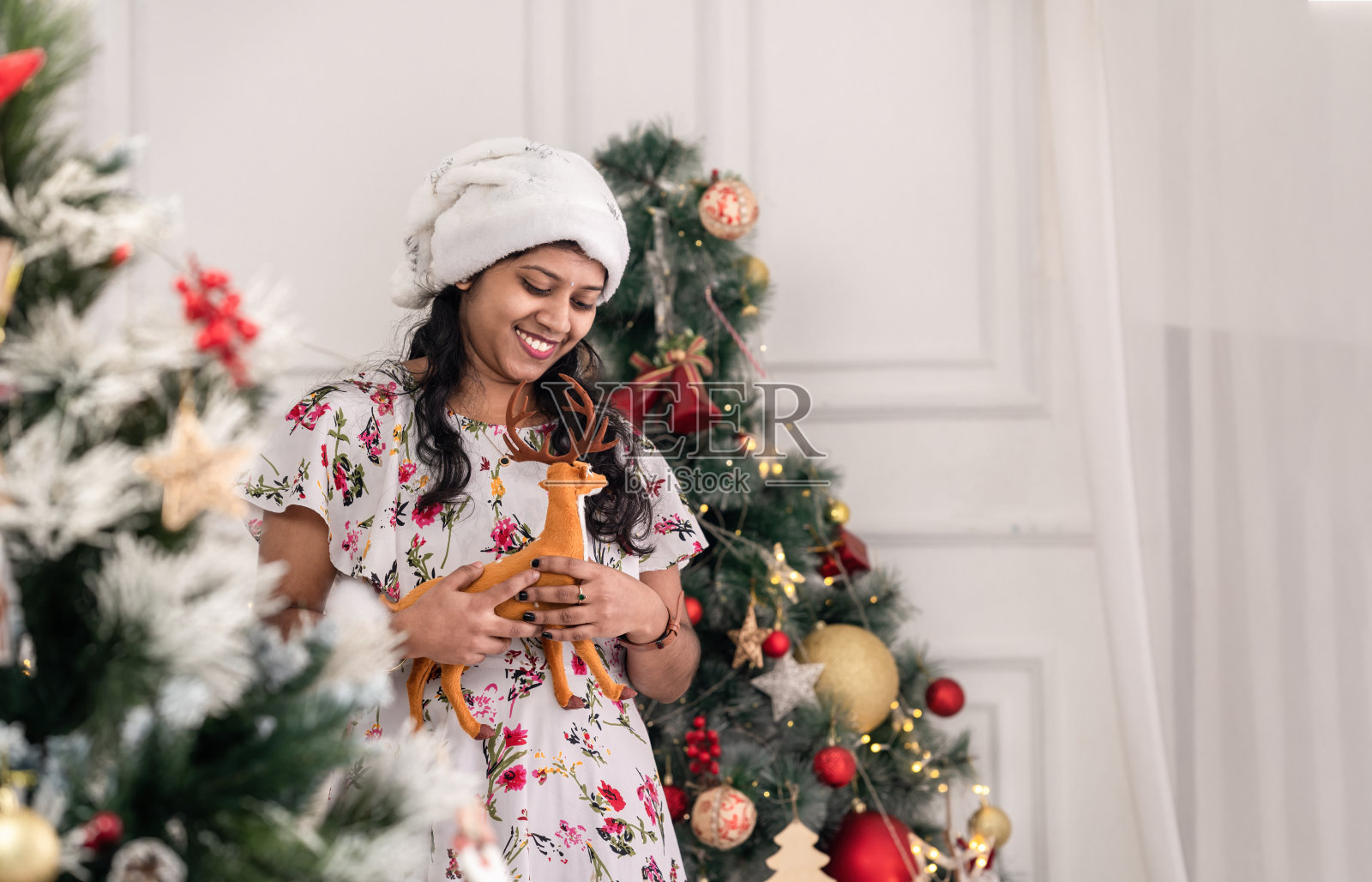 2025圣诞优惠宣传图概念照片摄影图片