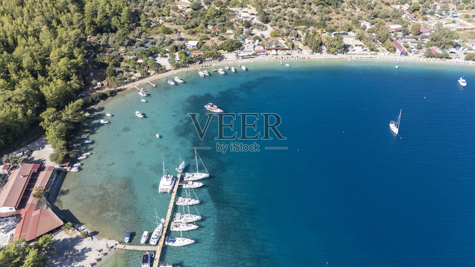 土耳其米拉斯·阿克比克湾的绝美航拍景观照片摄影图片