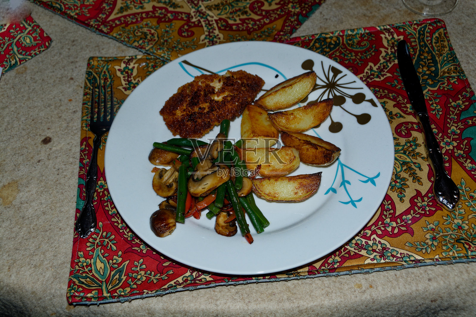 炸鸡排晚餐照片摄影图片