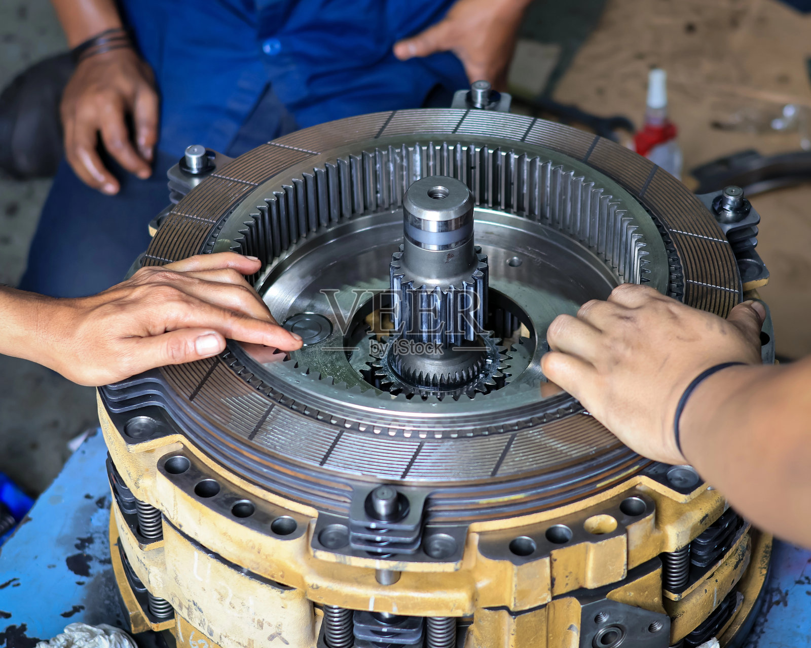 润滑鼓式活塞自动变速器照片摄影图片