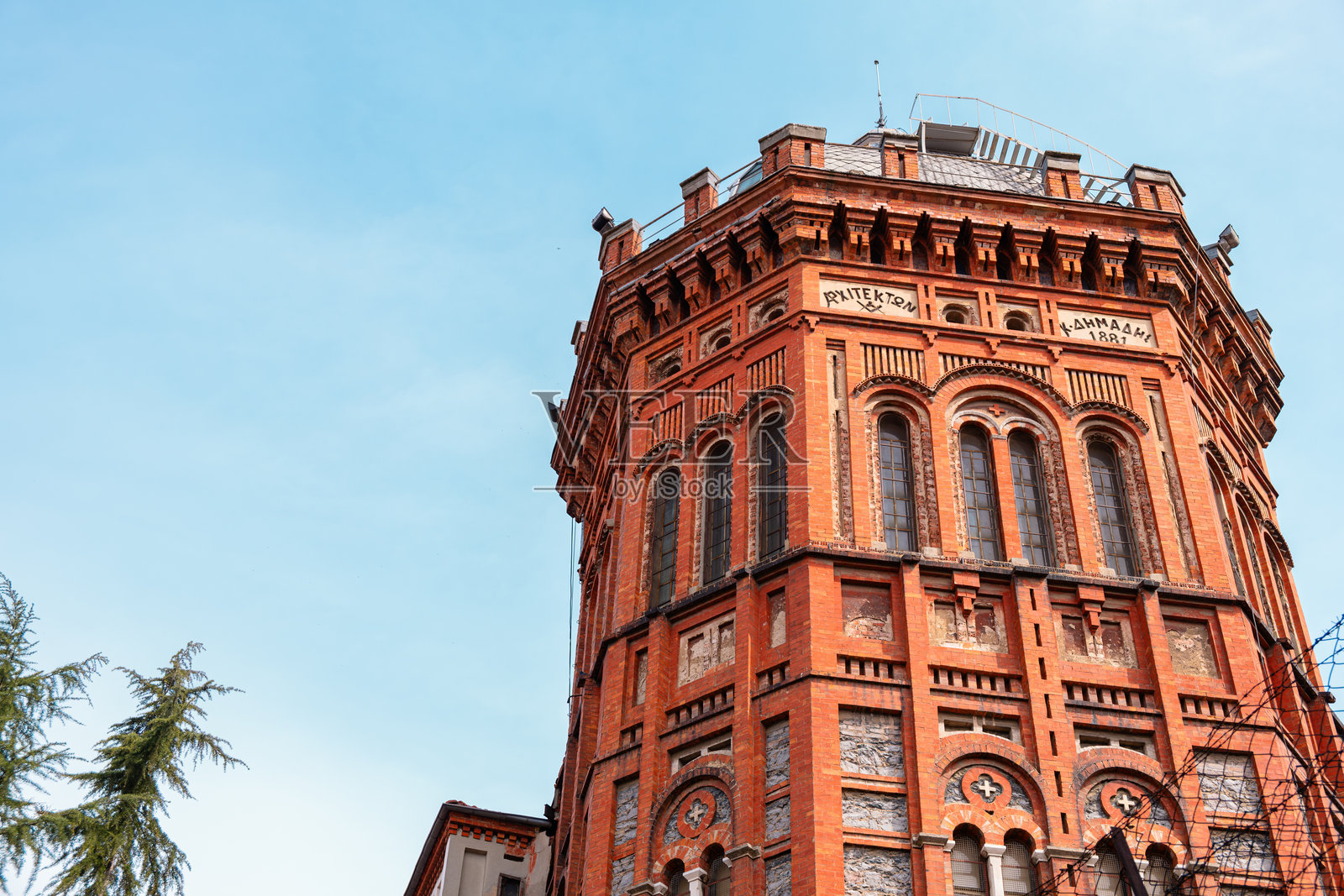 法纳尔希腊东正教学院。君士坦丁堡普世牧首区在土耳其伊斯坦布尔。巴拉特法纳尔希腊男子高中。照片摄影图片