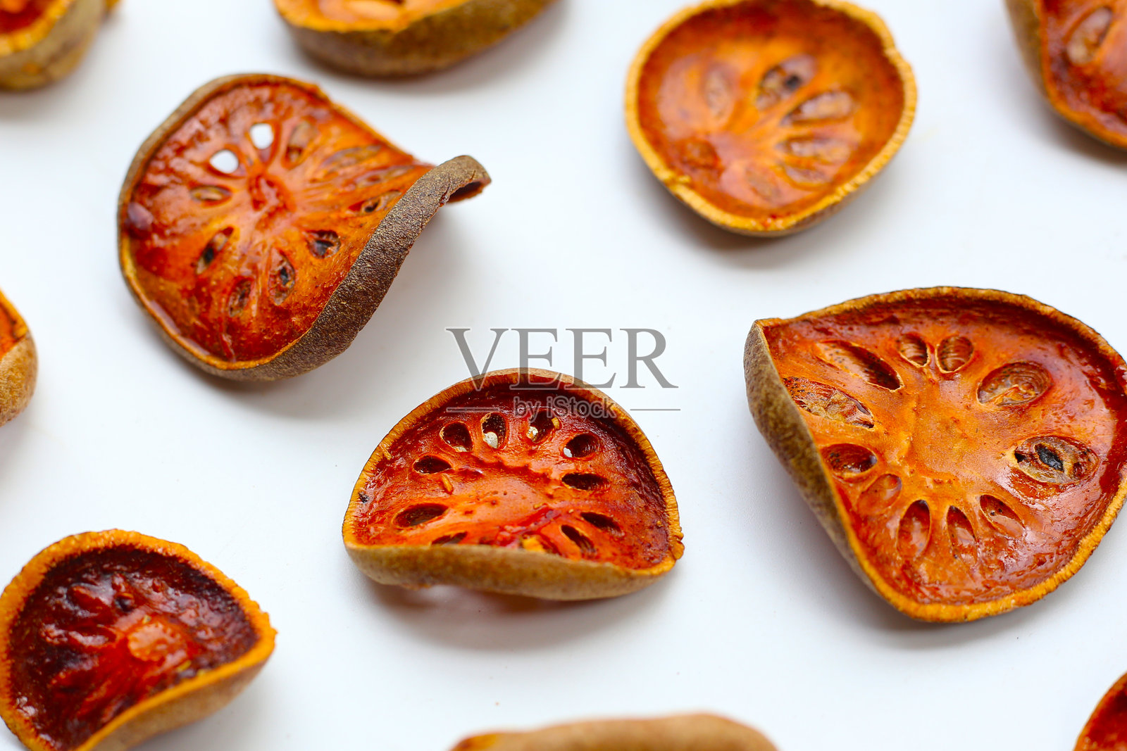 用于制作花草茶的干制木瓜果片。照片摄影图片