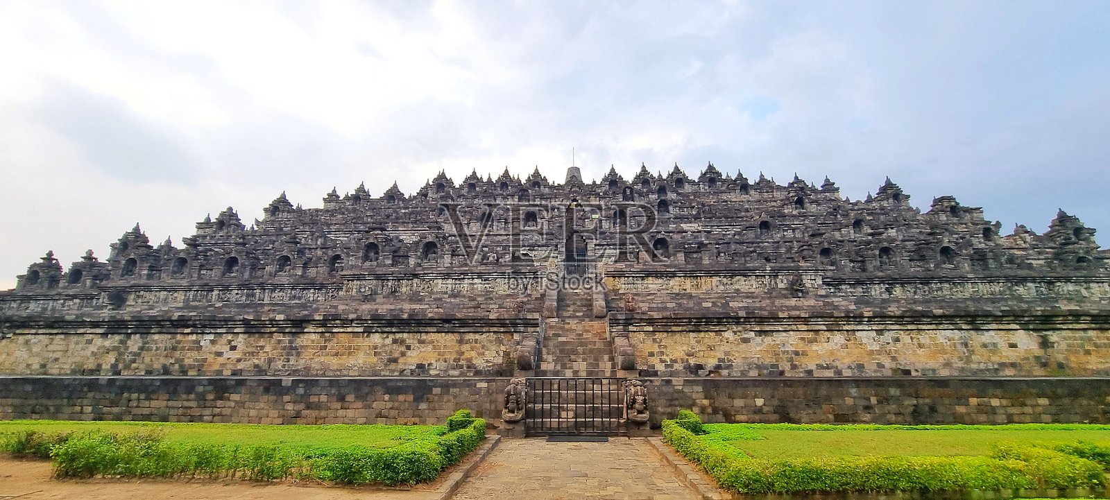 印度尼西亚中爪哇省婆罗浮屠寺庙照片摄影图片