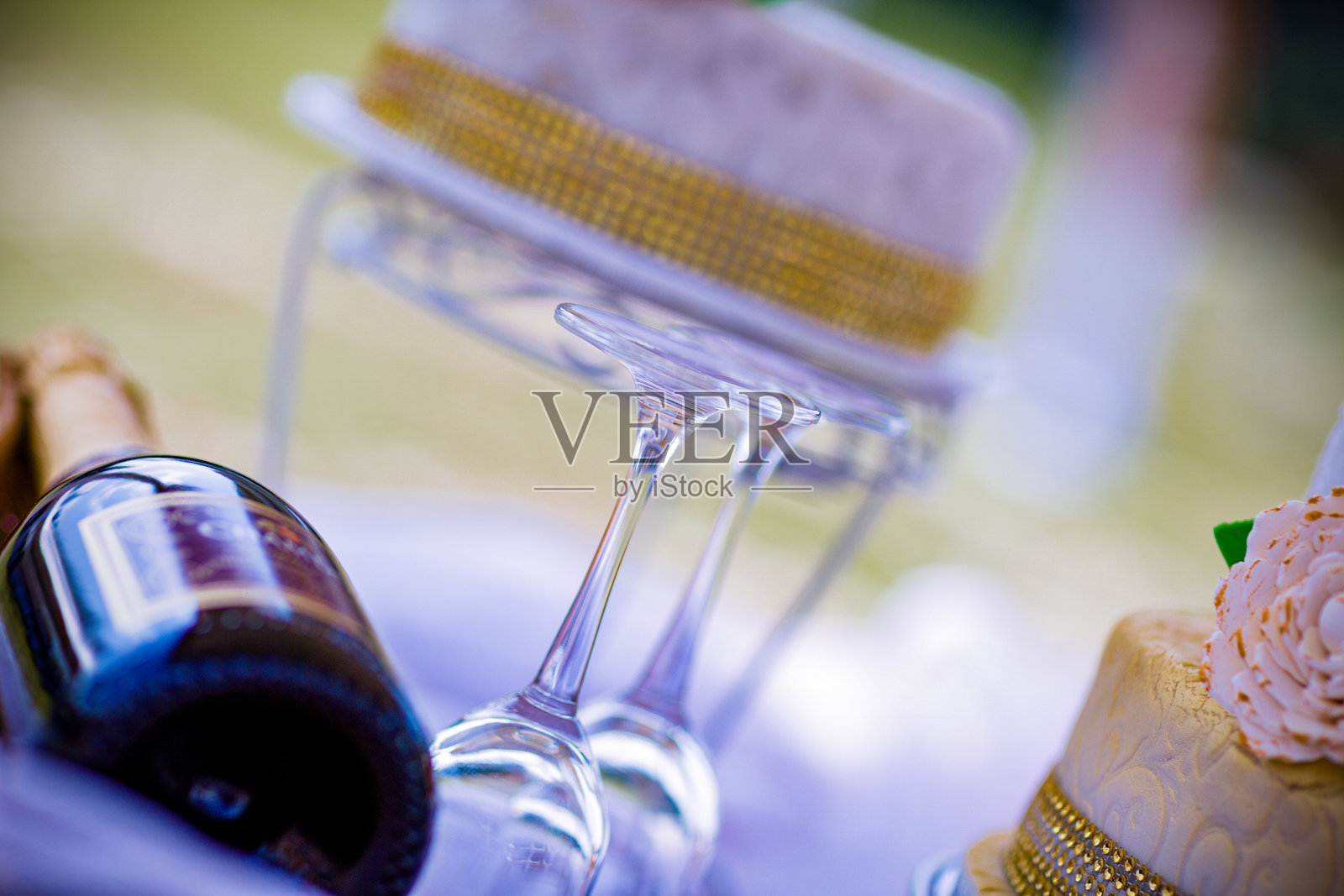 肯尼亚东非婚礼蛋糕布置生日细节美味可口照片摄影图片