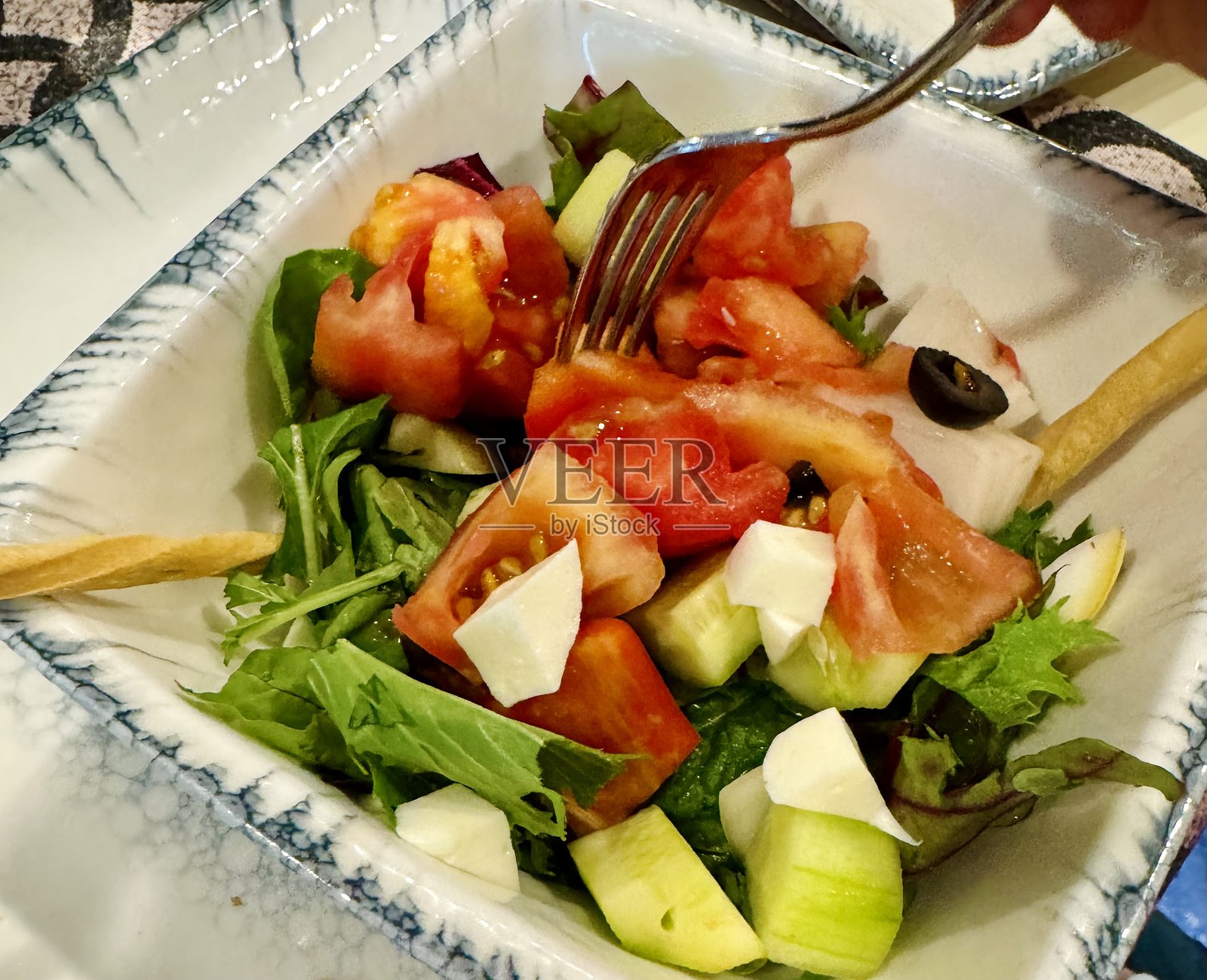 蔬菜奶酪沙拉照片摄影图片