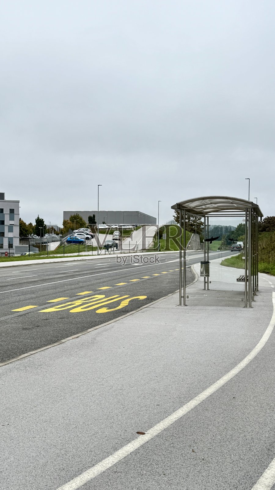 公交车站照片摄影图片