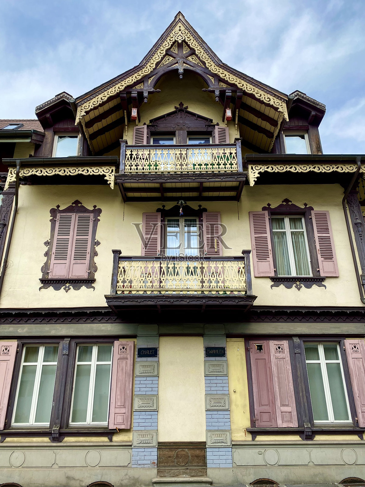 瑞士-因特拉肯和温特西恩照片摄影图片