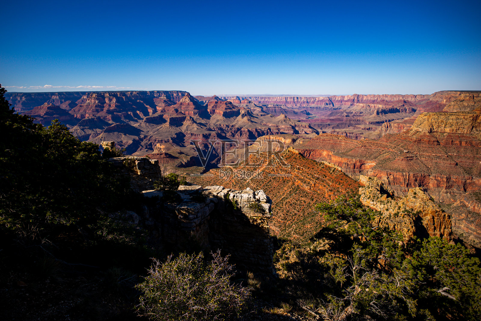 峡谷国家公园。峡谷地国家公园的沙漠景观。内华达州的峡谷地区沙漠。照片摄影图片