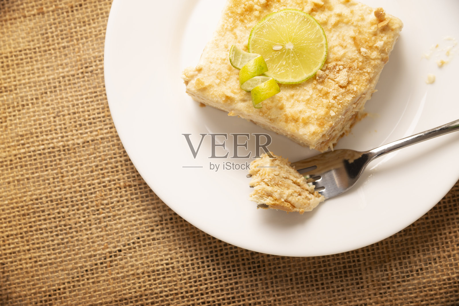 卡洛塔柠檬冰盒甜点俯视图照片摄影图片