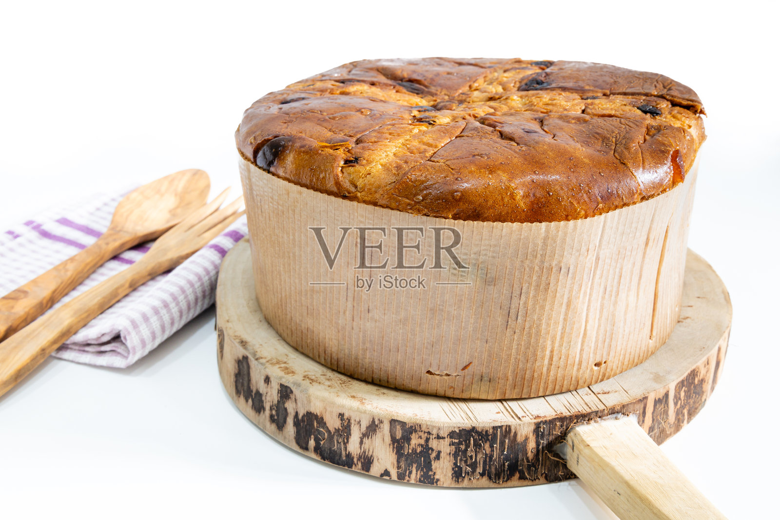 意式圣诞甜点潘妮托妮，在此示例中为经典的果味版本照片摄影图片