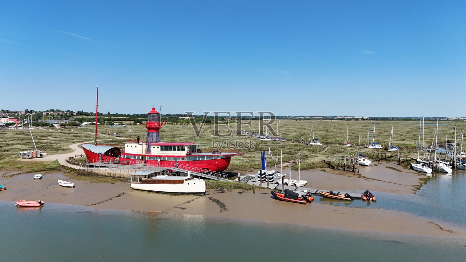 托尔斯伯里灯塔船照片摄影图片