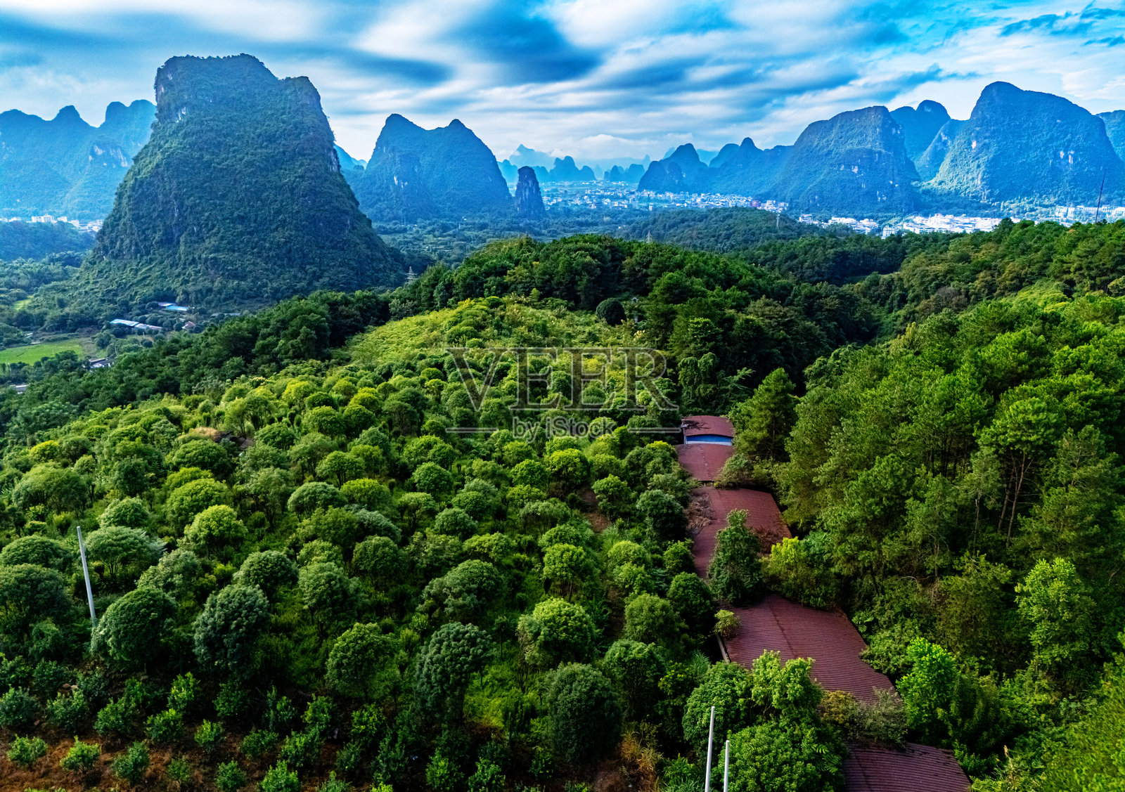 中国广西阳朔附近的山水风光照片摄影图片