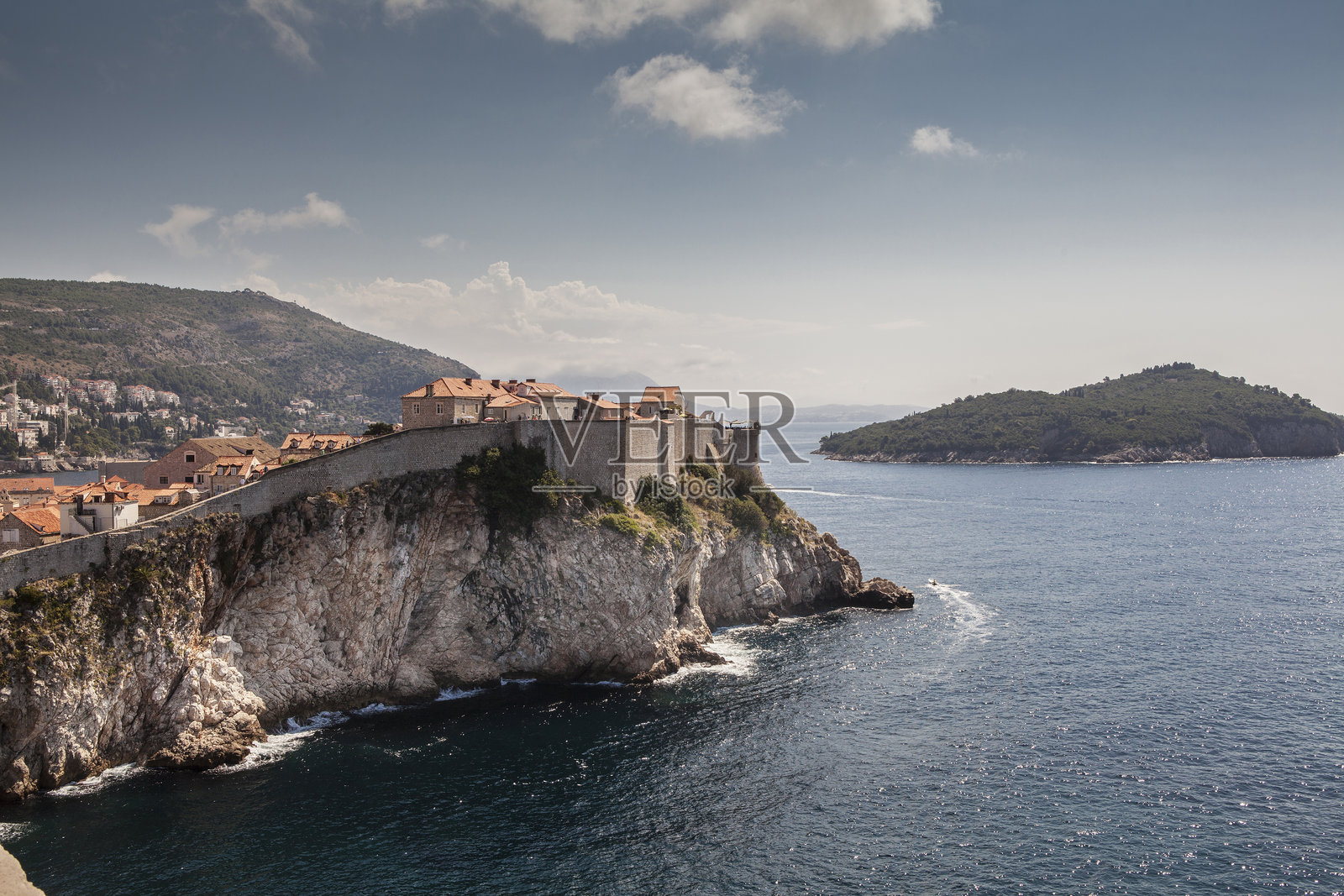 克罗地亚杜布罗夫尼克老城，城市全景。照片摄影图片