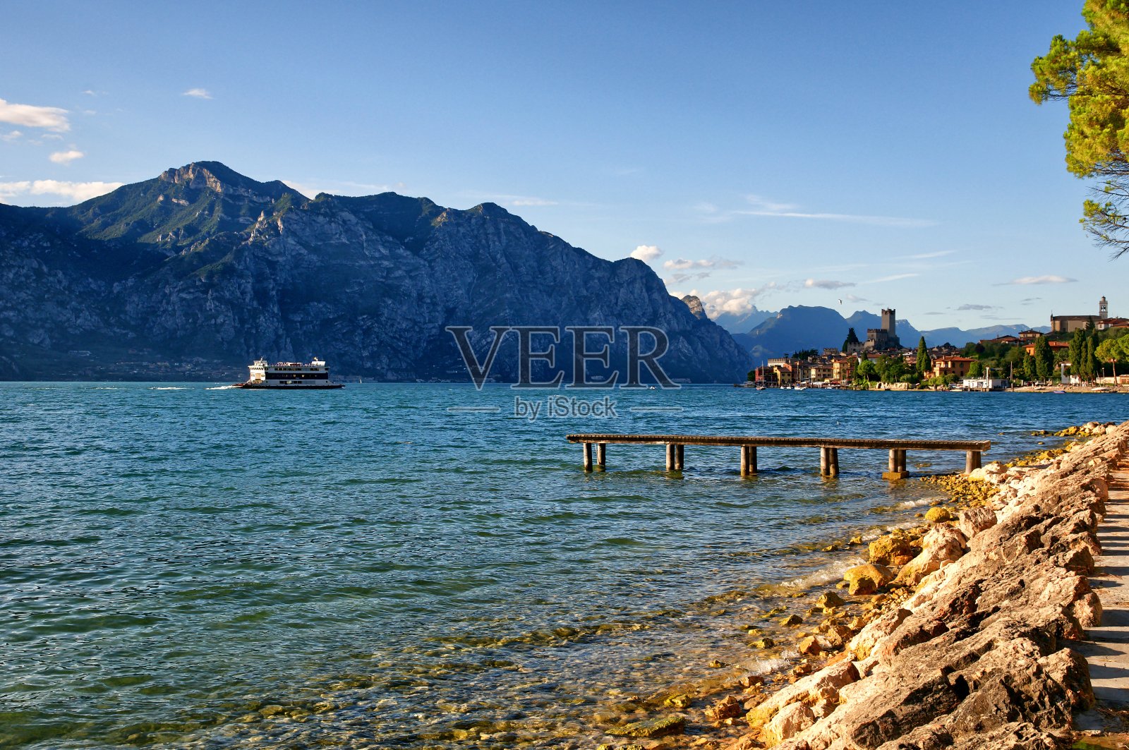 加尔达湖照片摄影图片