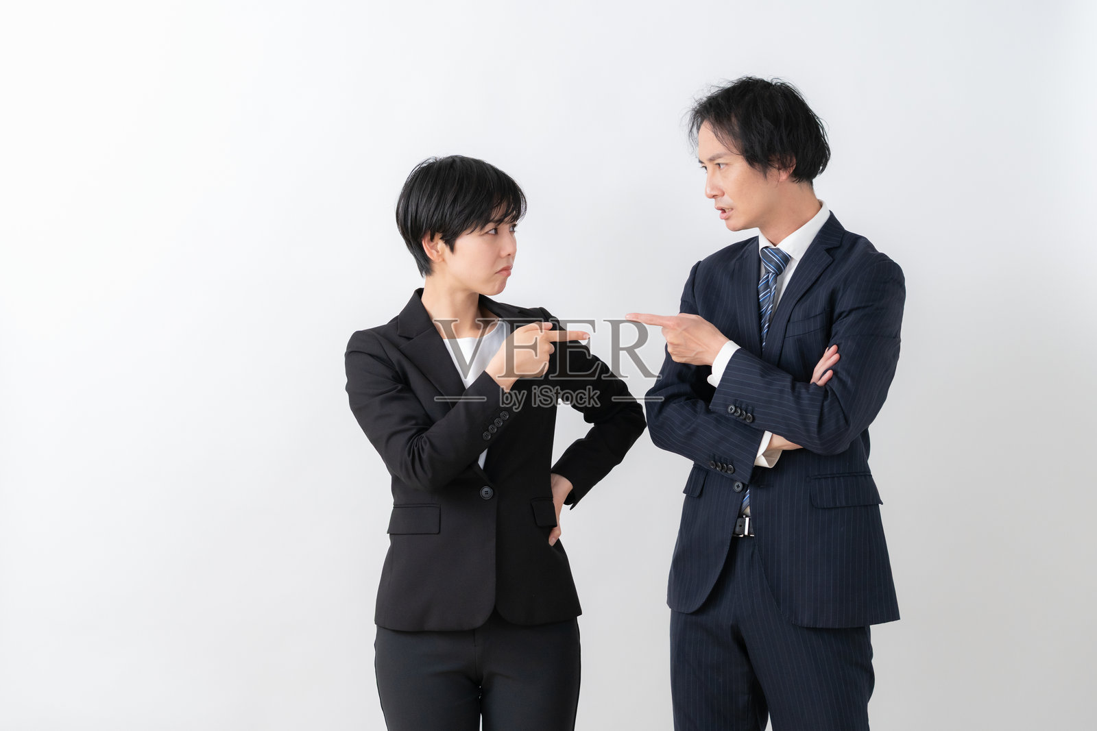 商务男士，白色背景照片摄影图片