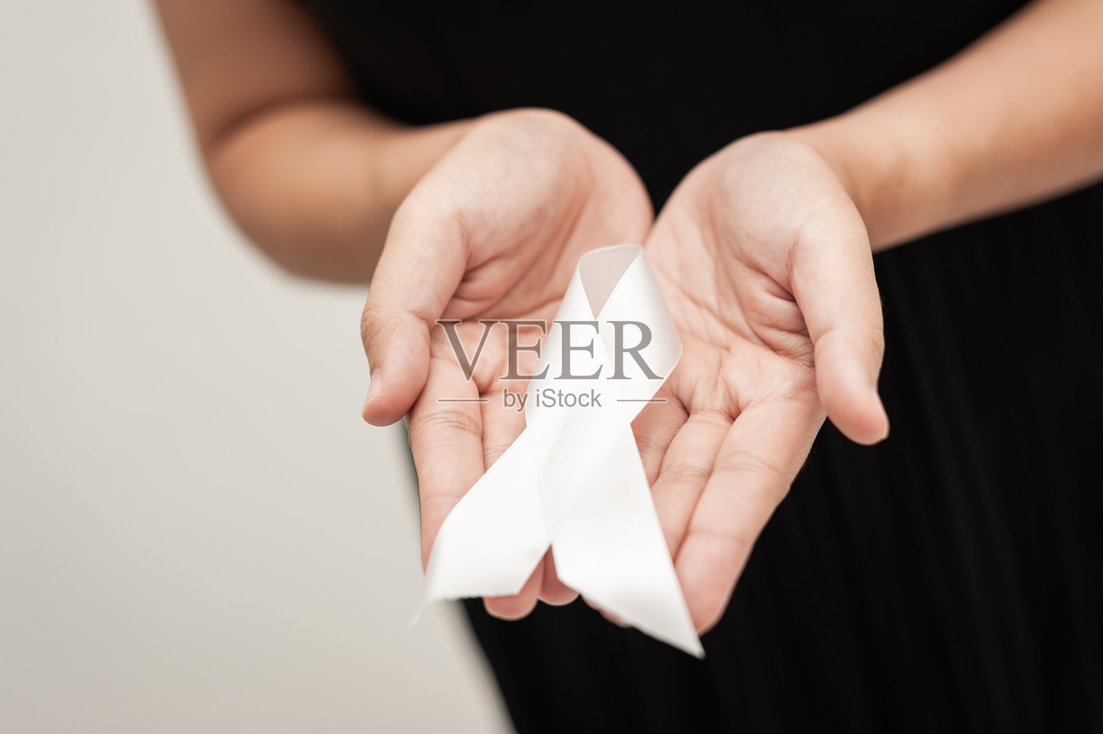 葬礼丝带宣传活动 社区活动 社会议题 室内 特写 悲伤与希望照片摄影图片