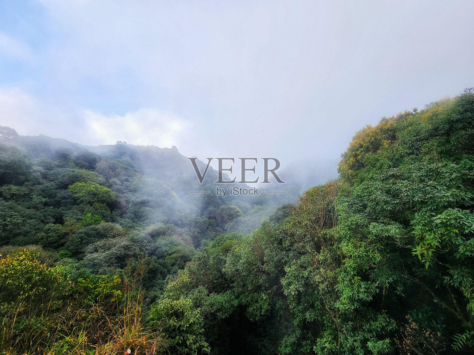 印度东北部云景照片摄影图片