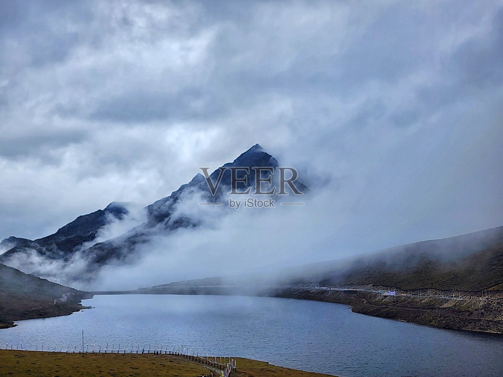 印度东北部的云景照片摄影图片