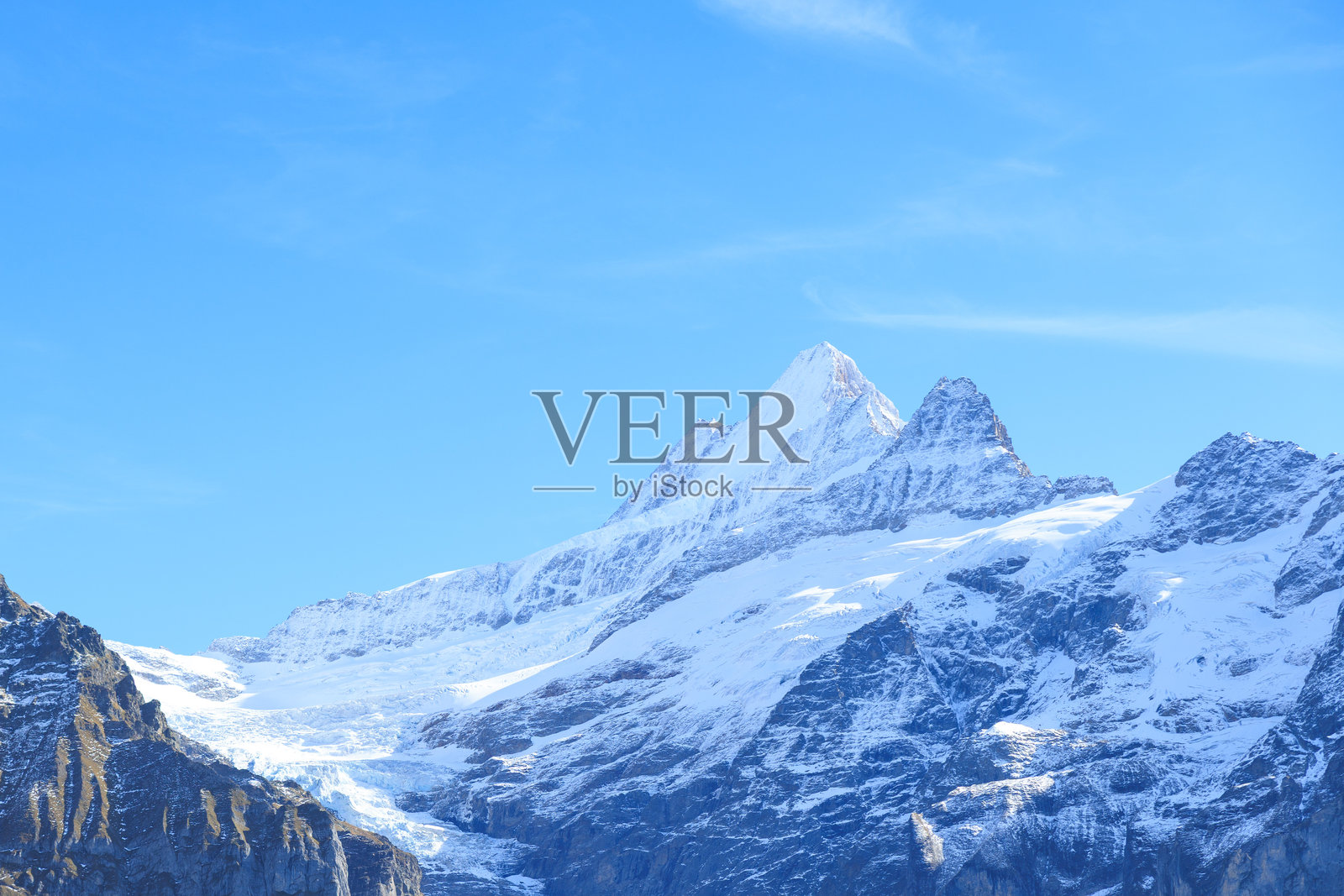 瑞士格林德瓦尔德上方的菲斯特山顶冰川，巧克力照片摄影图片