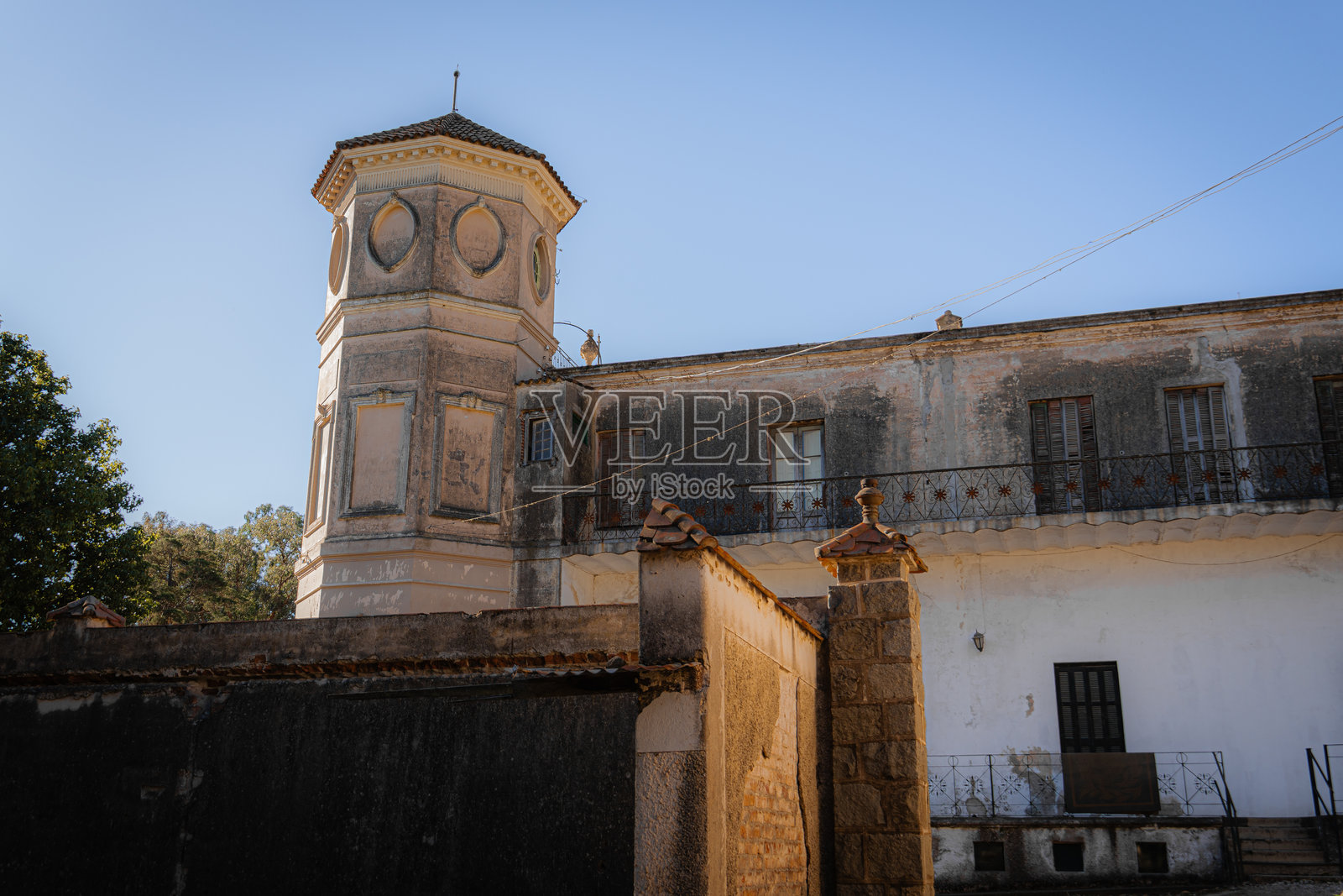 伊甸酒店照片摄影图片