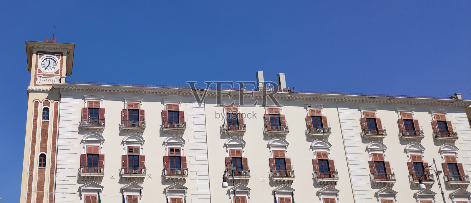 意大利萨莱诺老城老建筑外观照片摄影图片