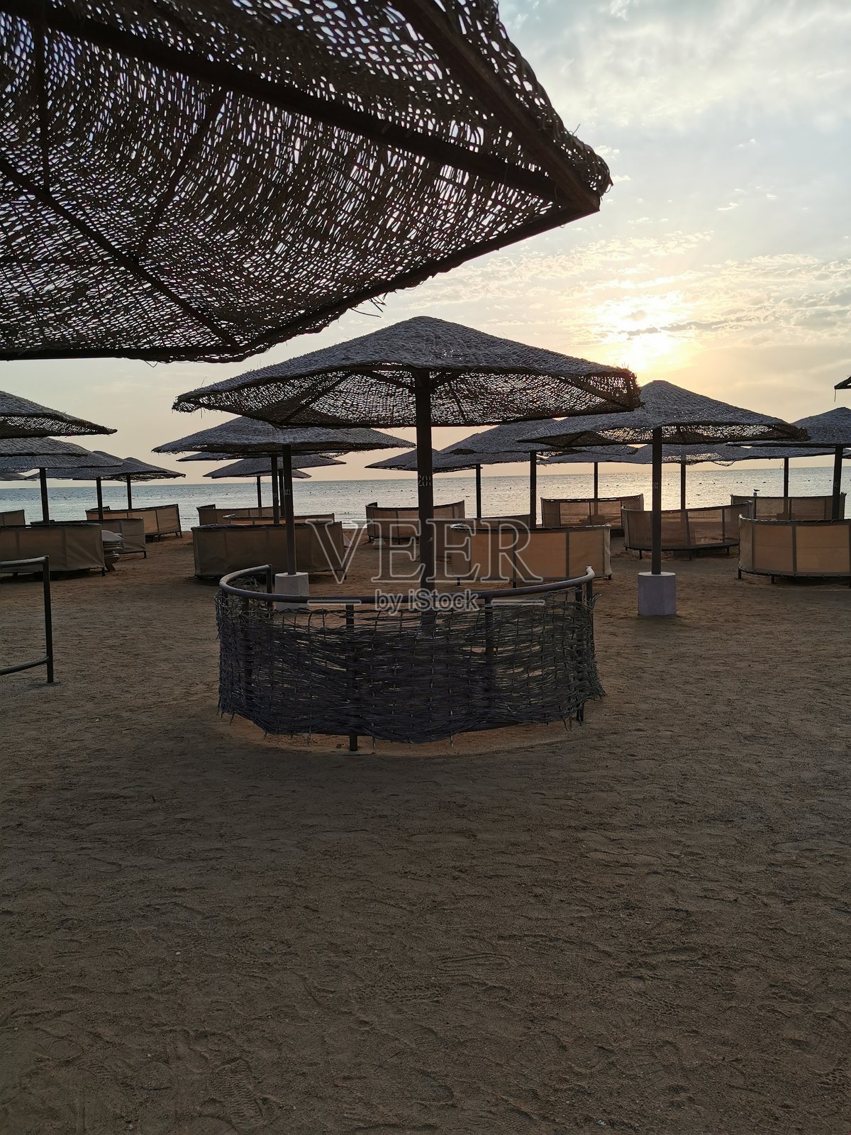 埃及红海马卡迪湾海滩照片摄影图片