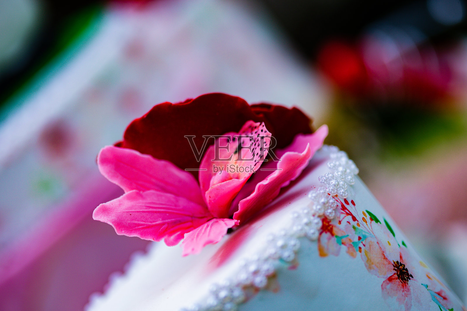 肯尼亚东非婚礼蛋糕布置生日细节美味可口照片摄影图片