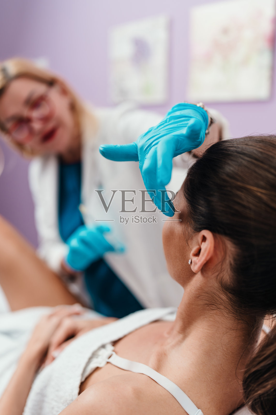 现代美容疗法照片摄影图片