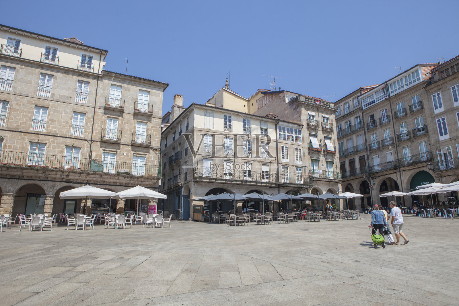 西班牙加利西亚奥伦塞市中心广场概览照片摄影图片