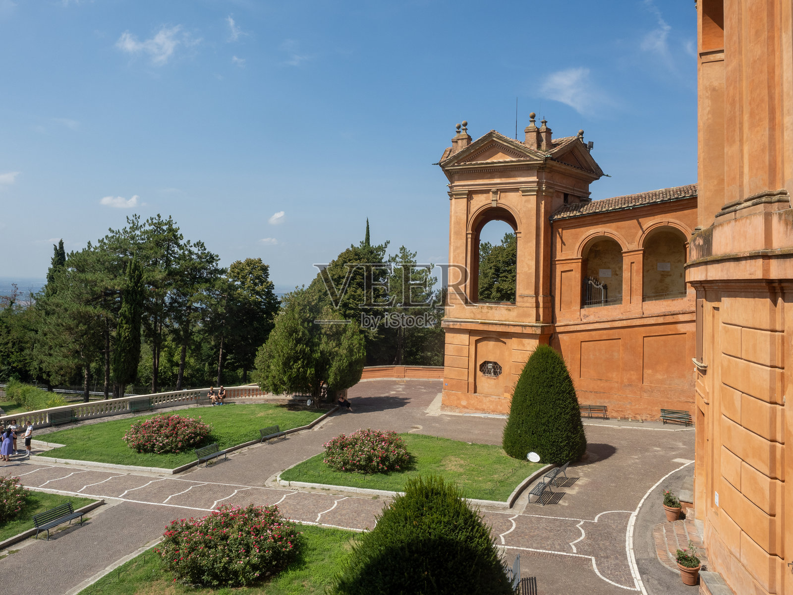 意大利博洛尼亚的圣卢卡圣母朝圣地照片摄影图片