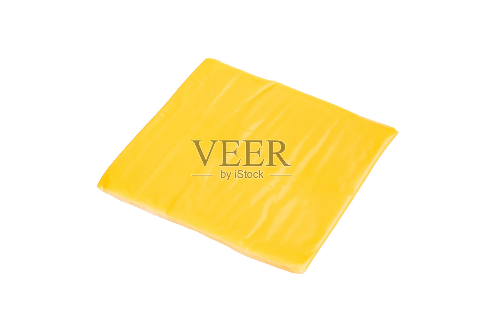 加工过的融化奶酪，薄片用于三明治，孤立在白色背景上照片摄影图片