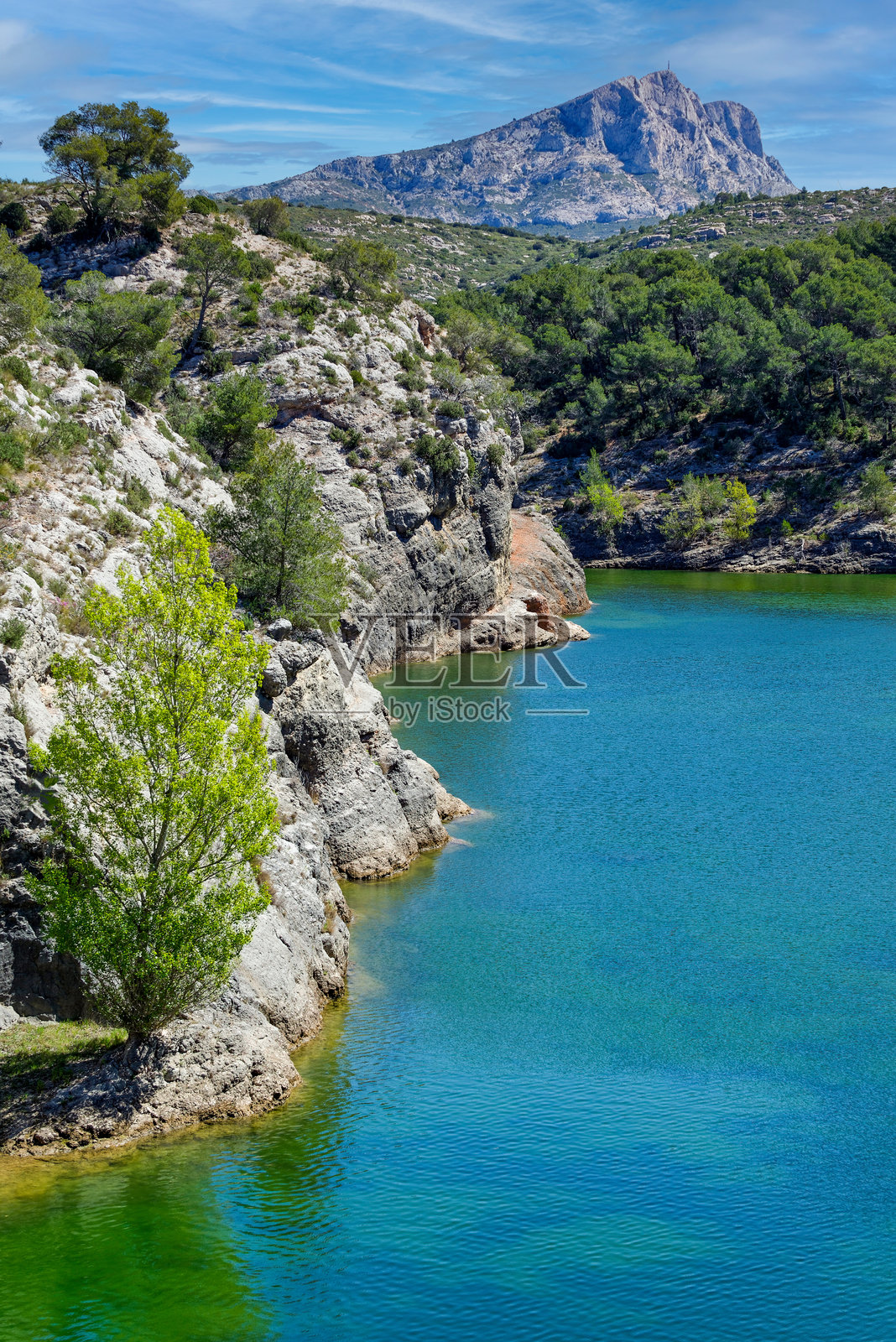 普罗旺斯的水坝照片摄影图片