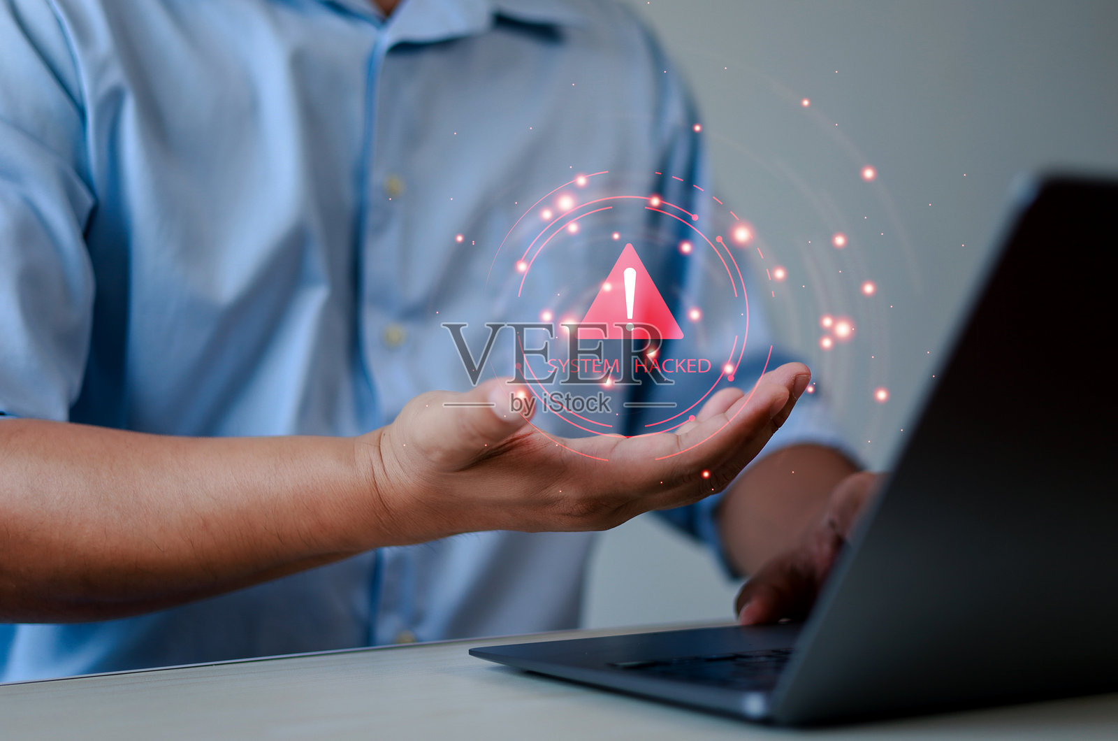 网络安全警告、在线诈骗、网络犯罪风险、欺诈预防、数字安全意识照片摄影图片