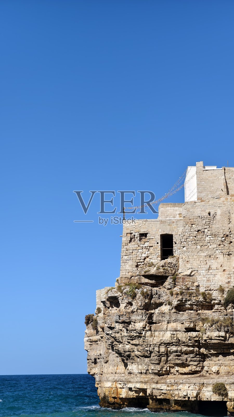 波利尼亚诺阿马雷——石头与海的交汇之处照片摄影图片