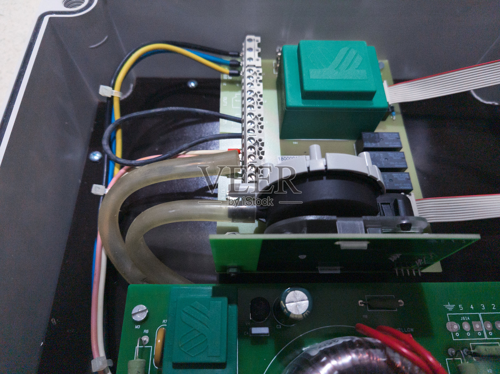 检查气压控制面板电路板照片摄影图片