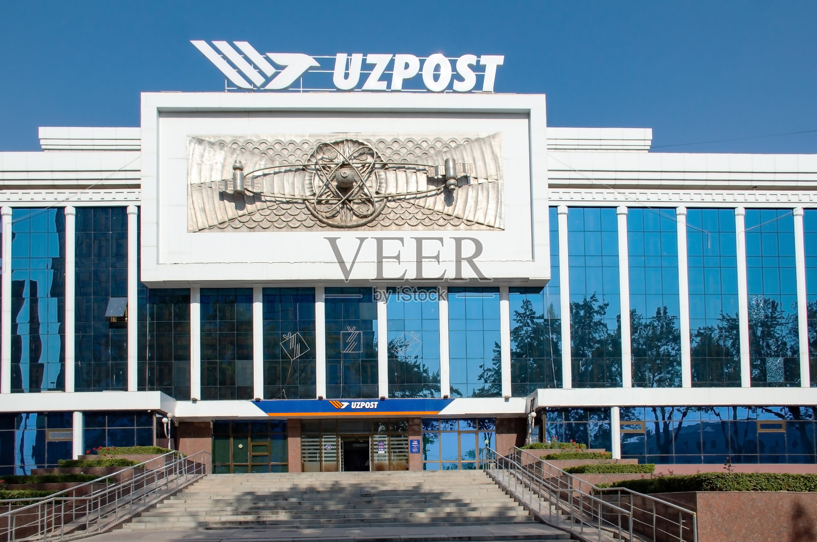 现代化邮局的外观照片摄影图片